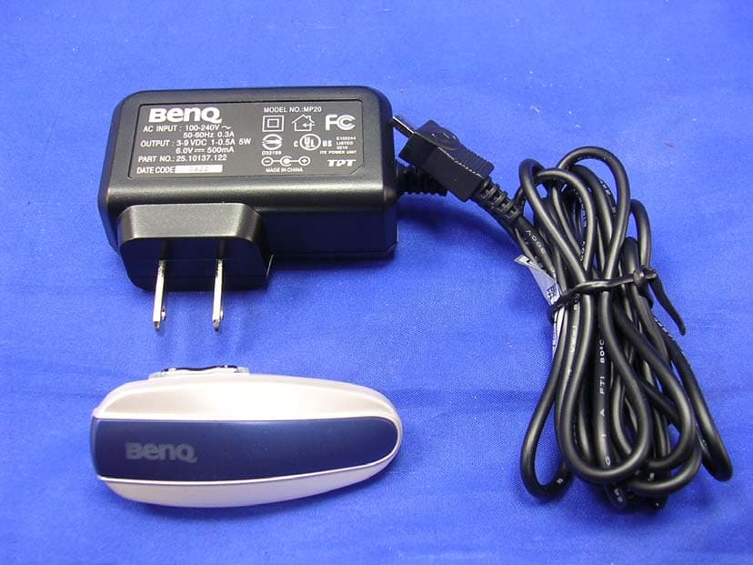 BLUETOOTH MONO HEADSET_DAPHNE - FCC ID JVPBHM-100 - Benq Corporation