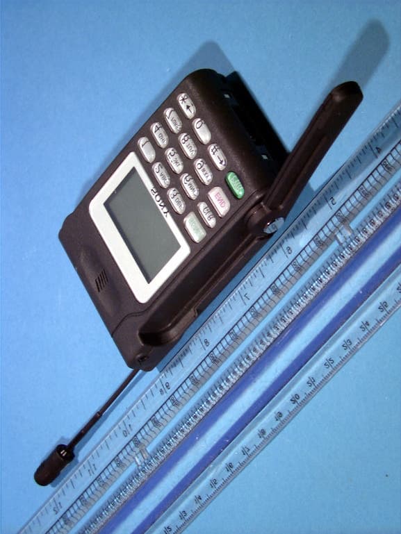 Single-Band PCS CDMA Phone - FCC ID L5ACMZS300 - Sony Electronics Inc