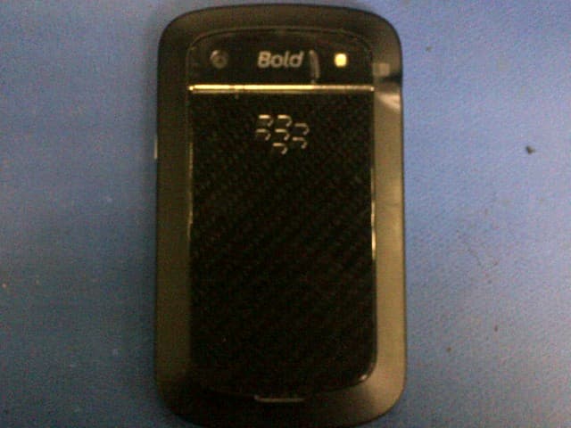 Handheld Blackberry with GSM/GPRS/EDGE 850/1900, 802.11a/b/g/n, Bluetooth, NFC and GPS - FCC ID L6ARDU70CW - BlackBerry Limited