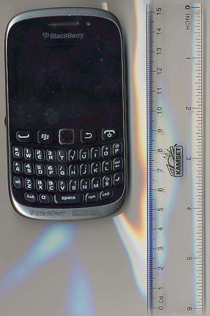 Handheld Blackberry� with DB CDMA2000, BC 10, 1xEVDO 850/1900, Bluetooth and 802.11 b/g/n - FCC ID L6ARFD30CW - BlackBerry Limited