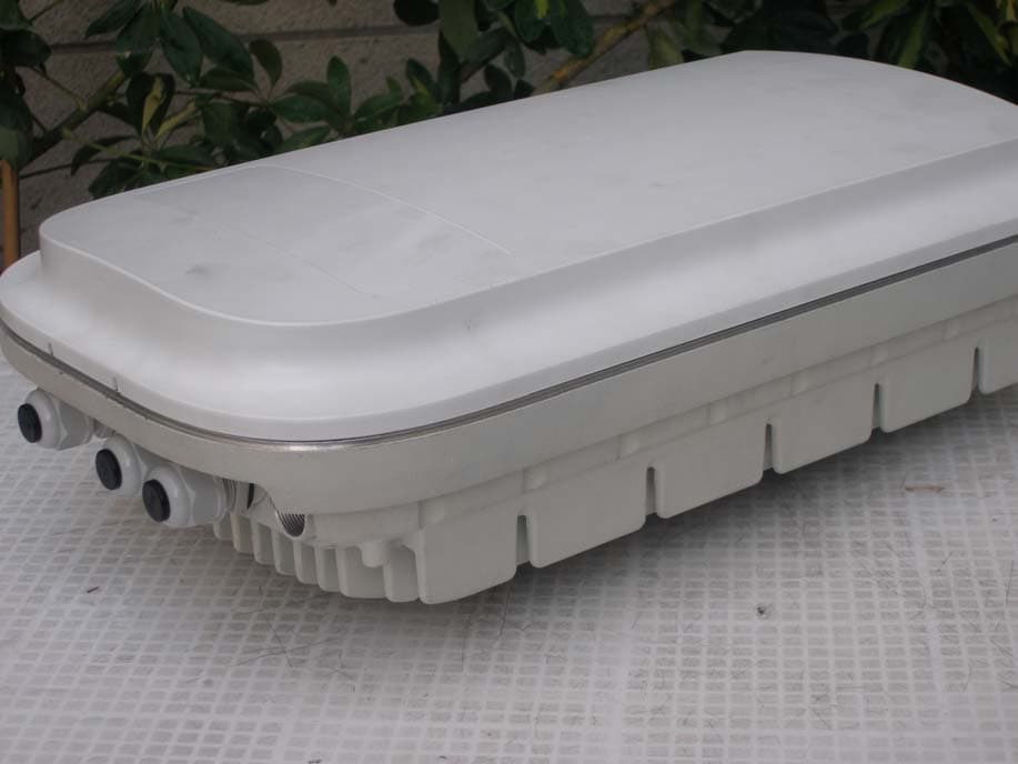 WiMAX subscriber unit transceiver - FCC ID LKT-EXTR-CPE-49H - Alvarion Technologies Ltd.