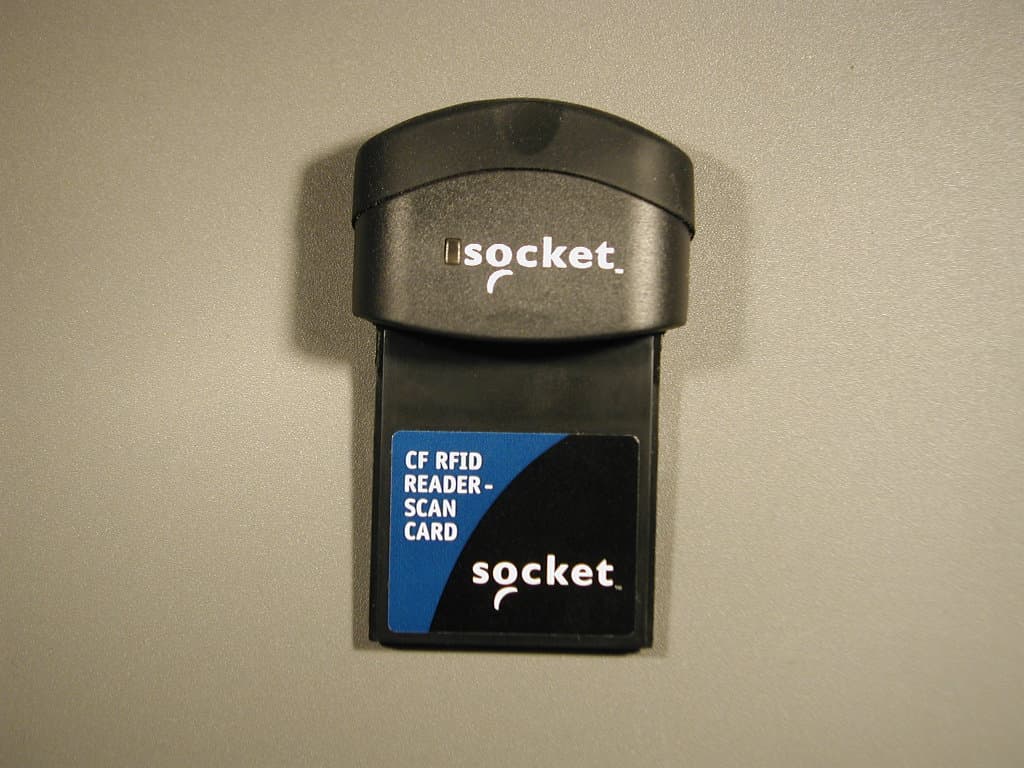 CF RFID Scan Card - FCC ID LUBRFID002 - Socket Mobile, Inc.
