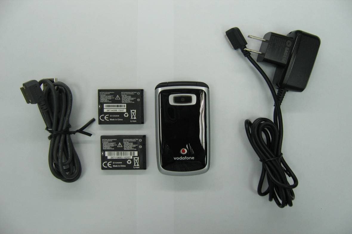 Mobile phone - FCC ID M9HBC06S3 - Sagem Wireless