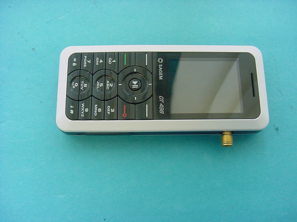 GSM/EDGE 850/900/1800/1900 Transceiver with BT - FCC ID M9HME06ARF - Sagem Wireless