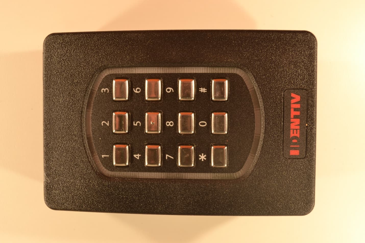 uTrust TS Network Keypad Reader - FCC ID MBPTSKP-02 - Identiv, Inc
