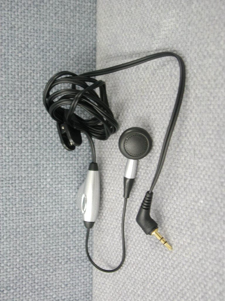 Dual-Band Cellular Phone (CDMA) - FCC ID MC6TDC8100 - Telson Electronics Co Ltd