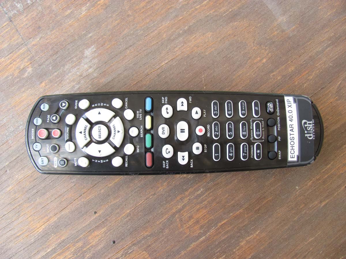 Echostar XiP 40.0 - FCC ID MG3-2015 - Universal Electronics Inc