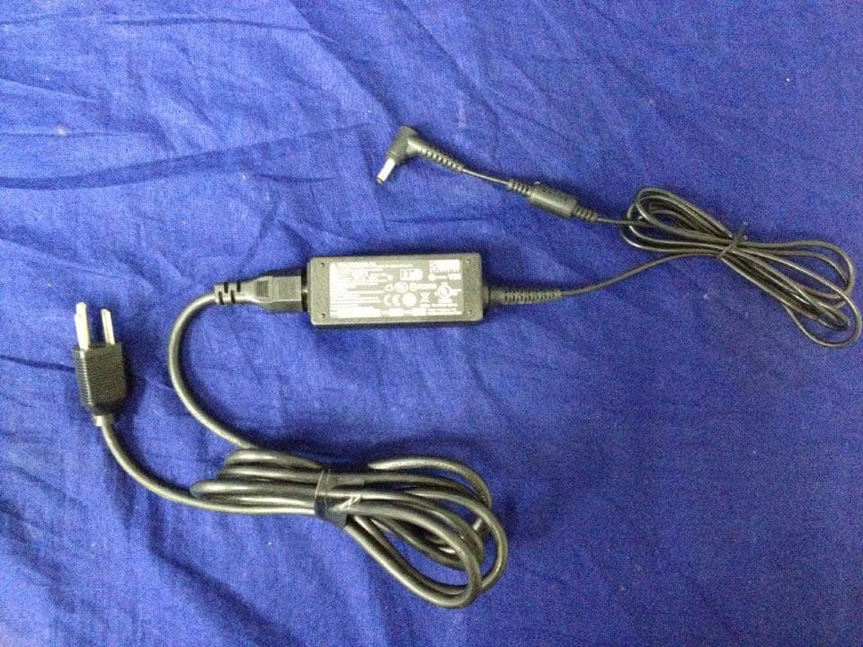 RFID Unattended Payment Terminal - FCC ID MQT-XUPT303 - XAC Automation Corporation