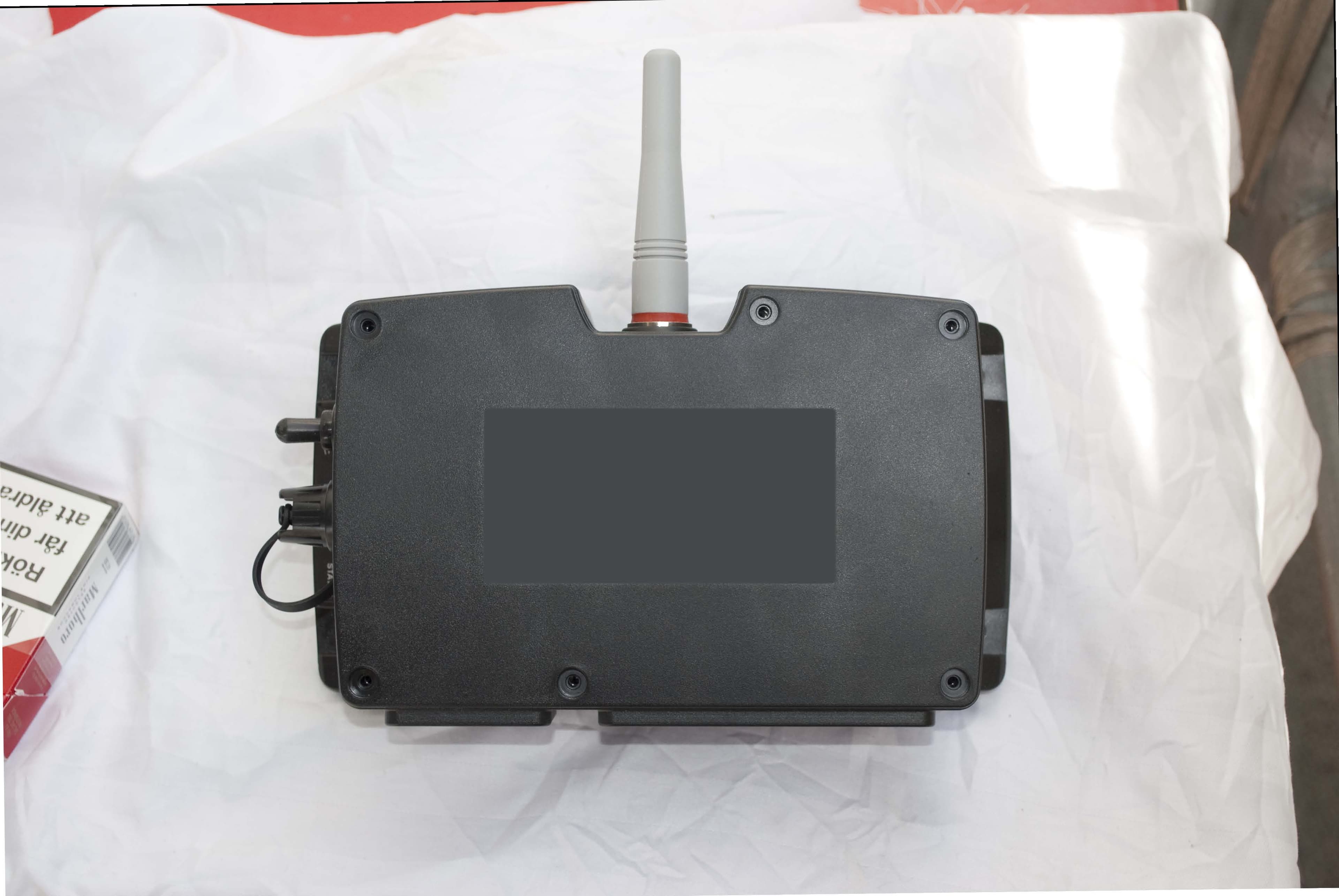 Radio Receiver - Central Unit - FCC ID N5OTR03G4PWMFH917 - Scanreco AB