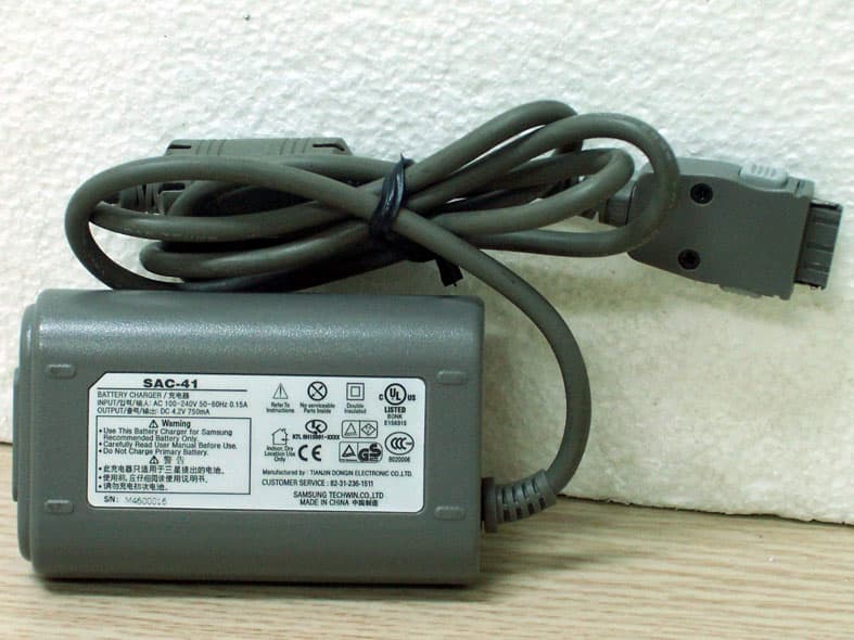 Digital Camera - FCC ID NLMDIGIMAXI5 - Hanwha Techwin Co., Ltd.