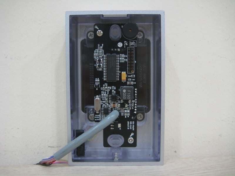 RFID Reader - FCC ID NLMSSA-R1101V - Hanwha Techwin Co., Ltd.
