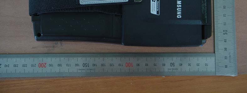 UHF RFID Handheld READER - FCC ID NLMURP-SU110 - Hanwha Techwin Co., Ltd.