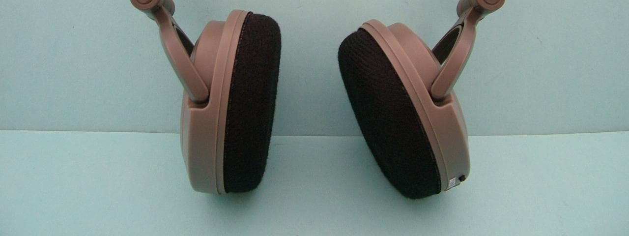 Wireless Headphone - FCC ID NOY-AWD204RX - Atom Industrial Limited