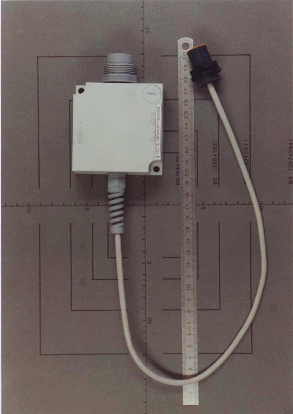 Continous Reading Transponder - FCC ID NXWMOBYI-SLG40S - Siemens AG