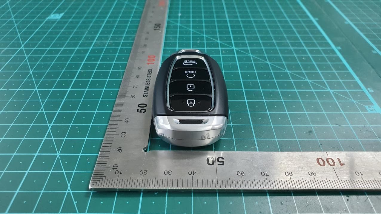 Remote Keyless Entry Transmitter - FCC ID NYOMBEC4FOB2004 - MOBASE ELECTRONICS CO., LTD.
