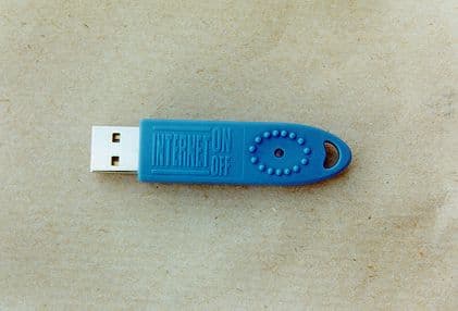 Internet ON/OFF - FCC ID O4HEUTI201 - EUTRON S.p.A.