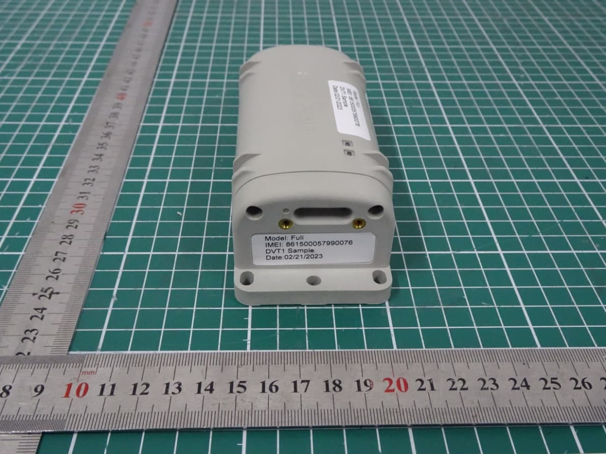GPS Tracker - FCC ID O9YFULI - Spireon Inc