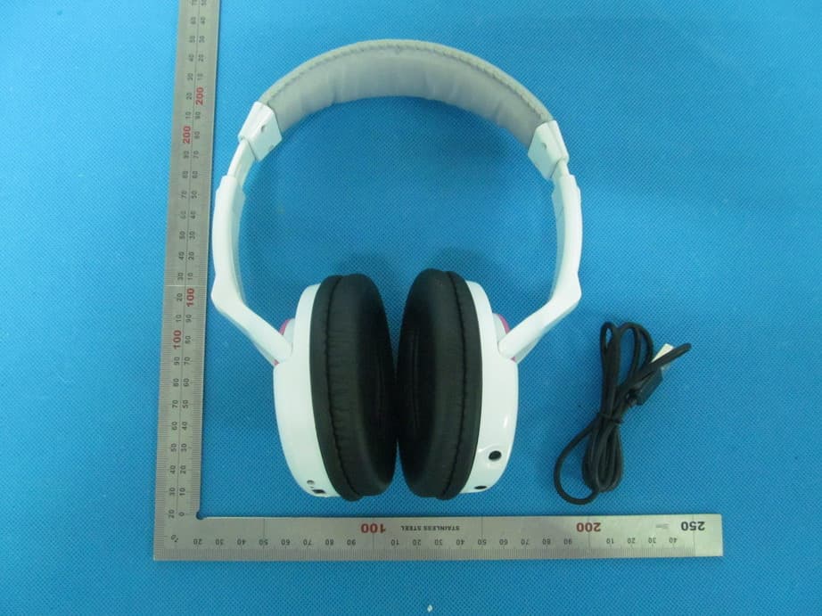 Bluetooth Headset - FCC ID ODCHB-390M - Shenzhen Badasheng Electronic Co., Ltd.