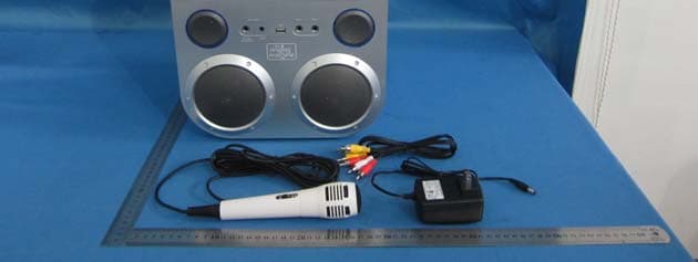 Karaoke CD-G player - FCC ID OKUSTVG888 - Shenzhen Junlan Electronic Ltd