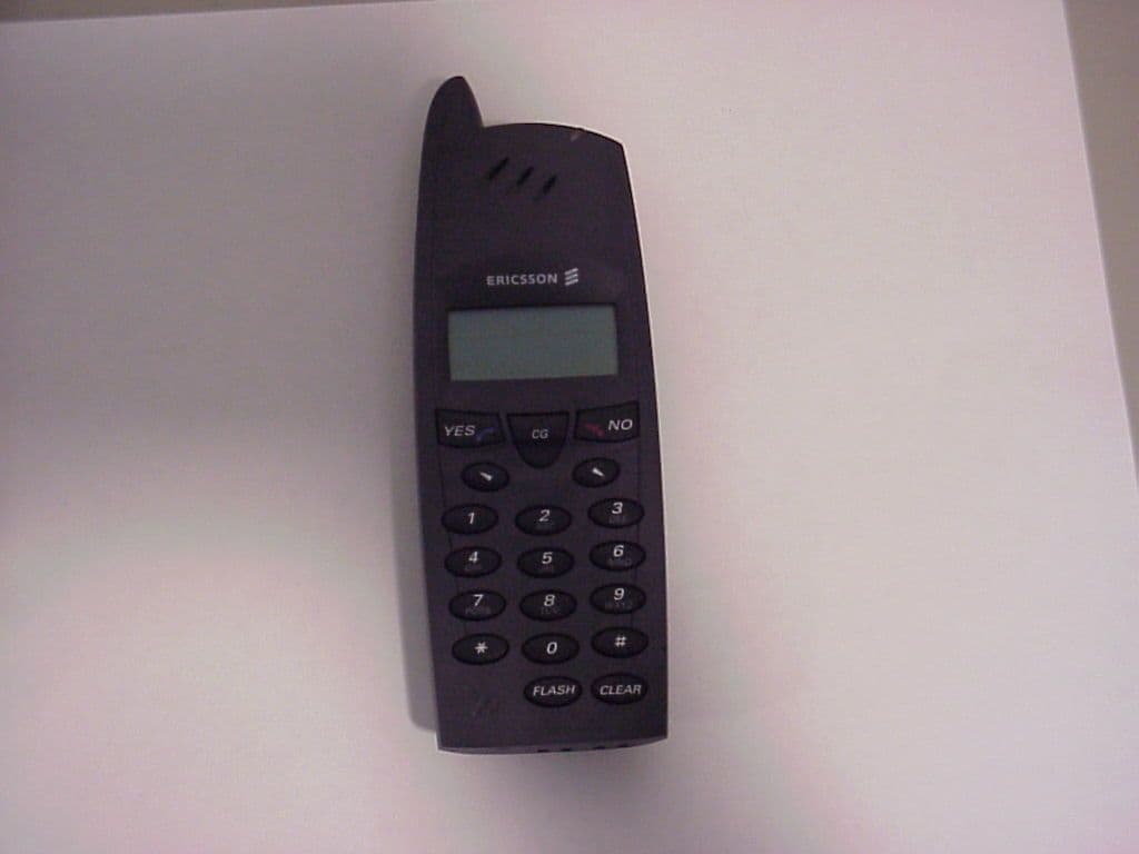 Cordless Phone - FCC ID OP6HRCU10102 - Cygnion Corporation