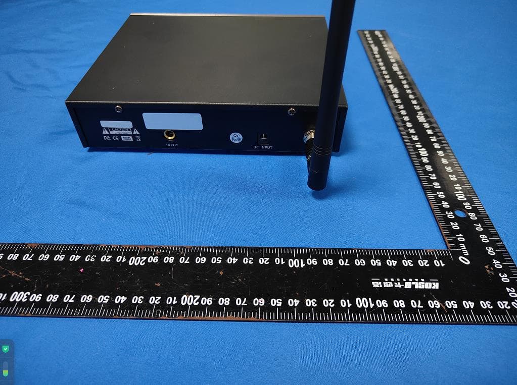 UHF Wireless Transmitter - FCC ID OQ5-GXLIEM4 - CAD Audio, LLC