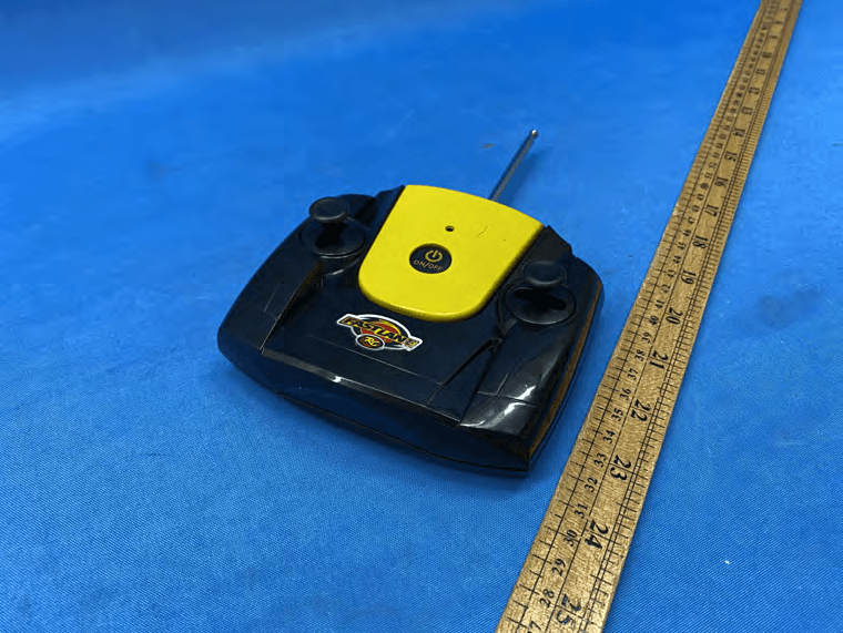 1/12 RC Cars - FCC ID OTM-8824620-49MTX - KIDZTECH TOYS MANUFACTURING LTD