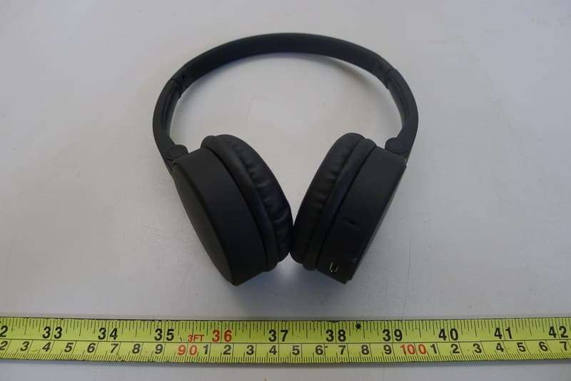 Bluetooth Headset - FCC ID OU8-BXH-400 - Antec lnc.
