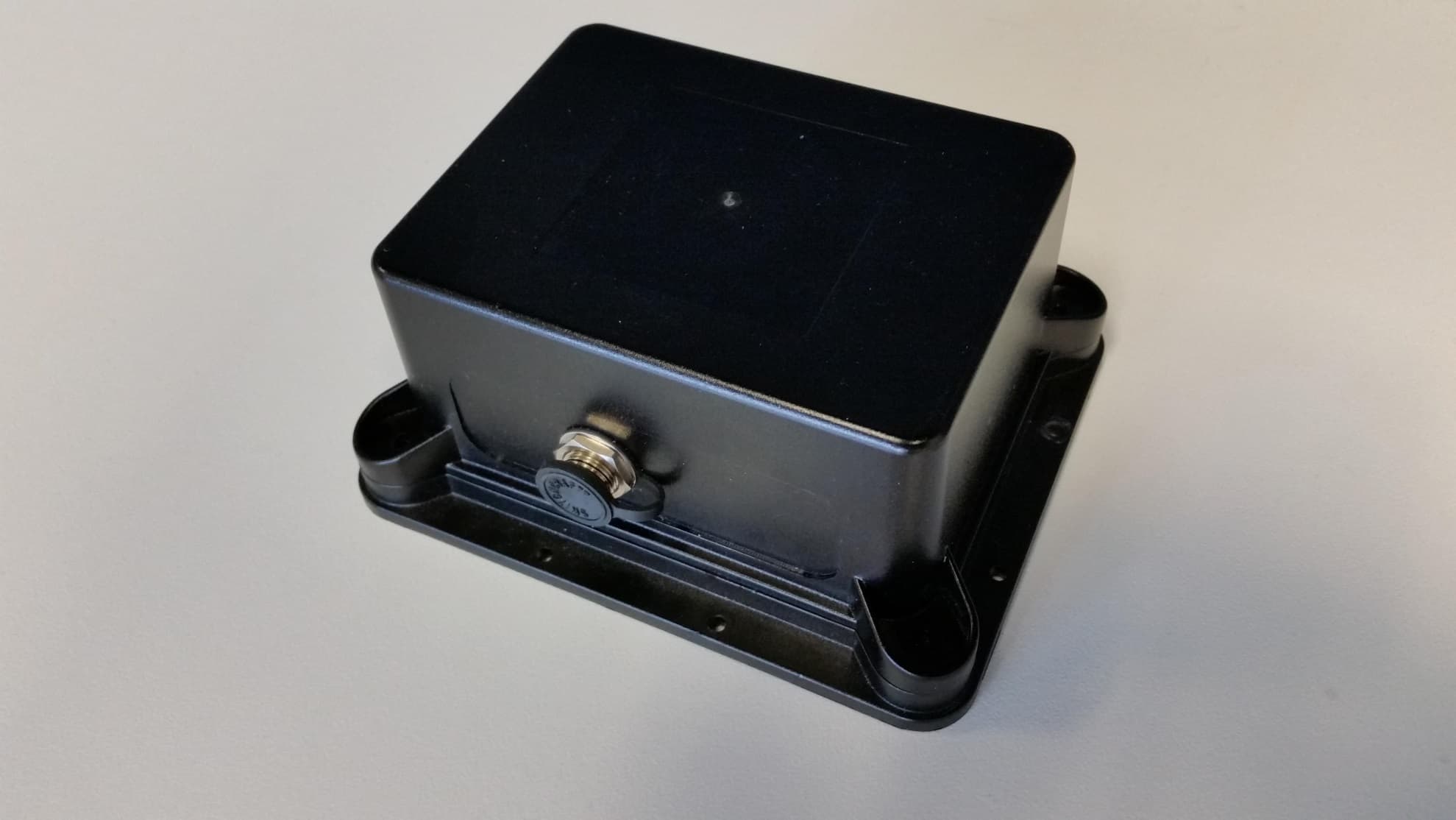 WiFi Gateway - FCC ID OXW-DS0028 - Device Solutions Inc.