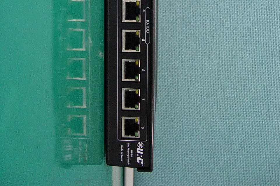 Switching Hub - FCC ID OZ5URCMFS8 - Ohsung Electronics Co., Ltd.