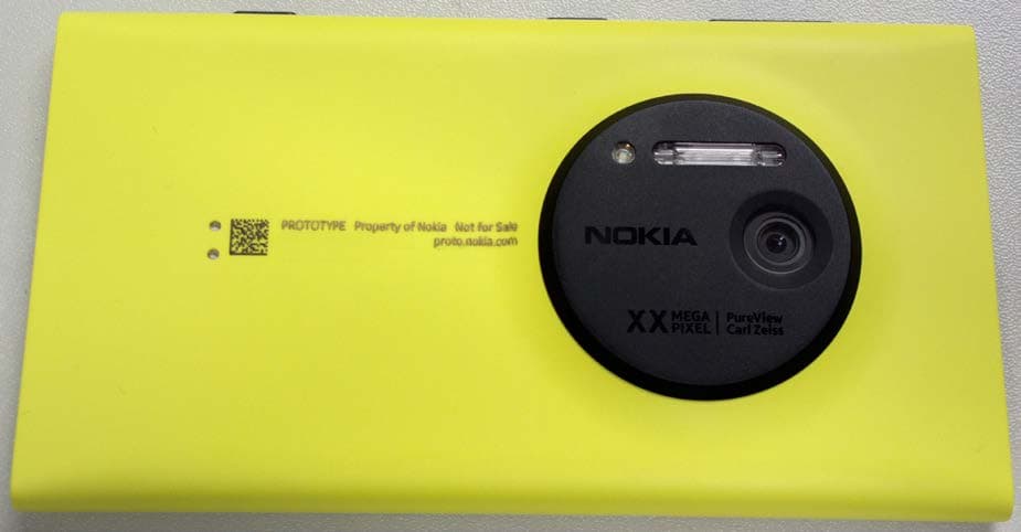 GSM/WCDMA cellular phone w/BT and WLAN - FCC ID PDNA - Microsoft Corporation