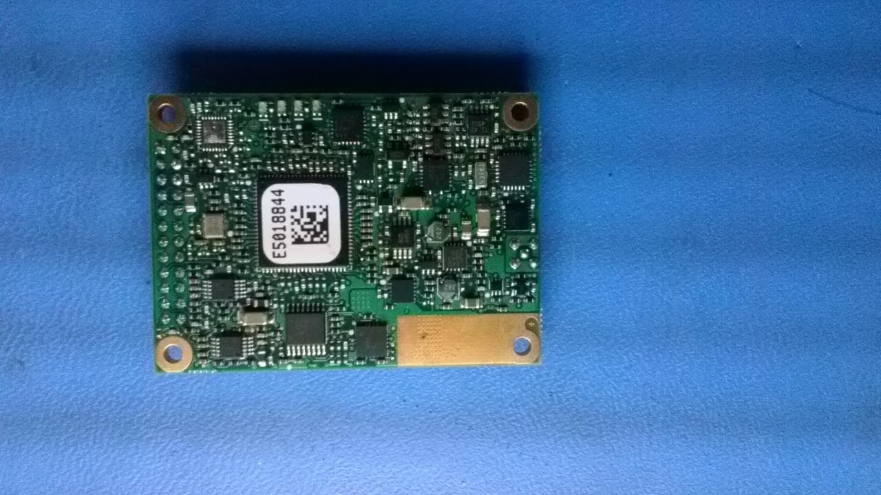 700 MHz Data Transceiver - FCC ID PEJ-XKJS7 - Xetawave LLC