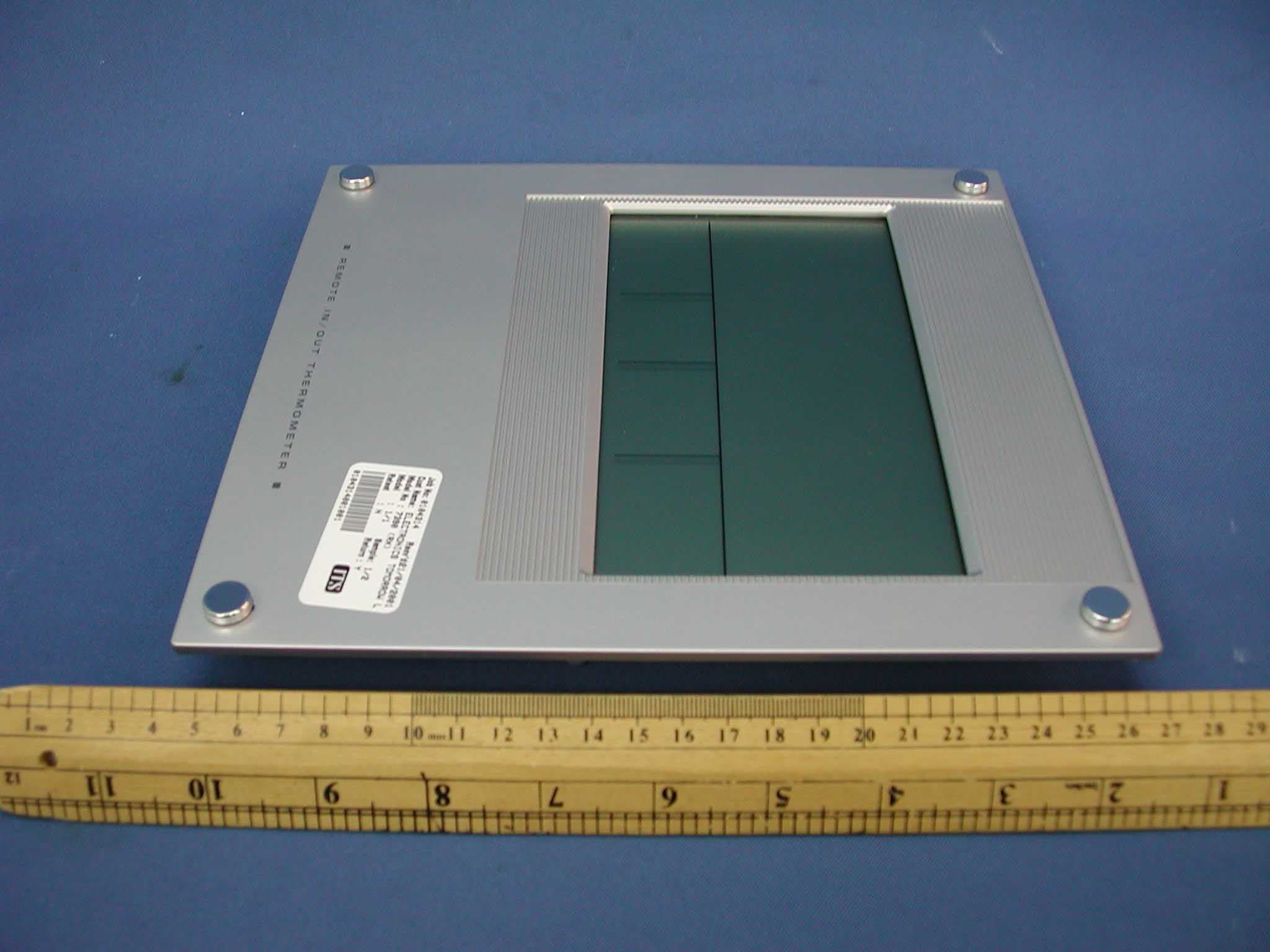Battery Operated RF Clock Receiver - FCC ID PEQ739090401 - Electronics Tomorrow Ltd.