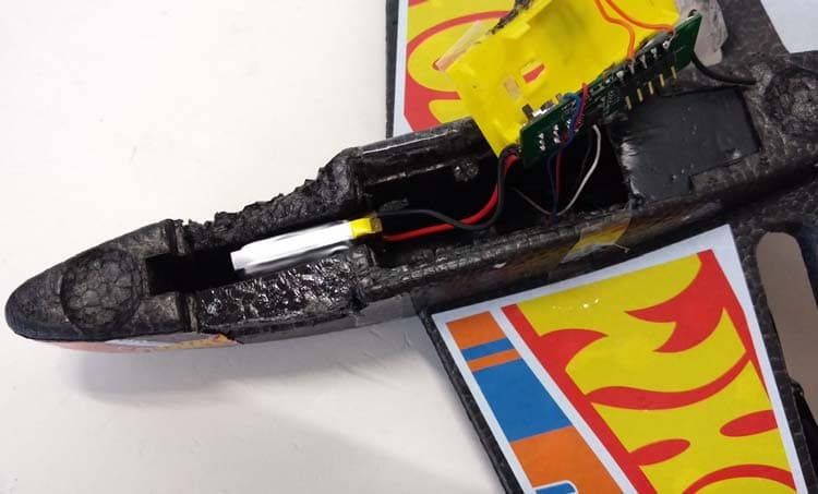 HW RC Street Hawk - FCC ID PIYBGK77-14A5R - Mattel Asia Pacific Sourcing Ltd.