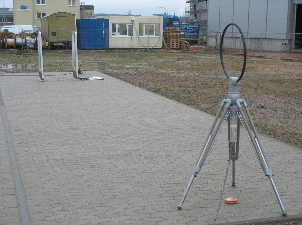 Security Gate - FCC ID PJMANT1300680 - Feig Electronic GmbH