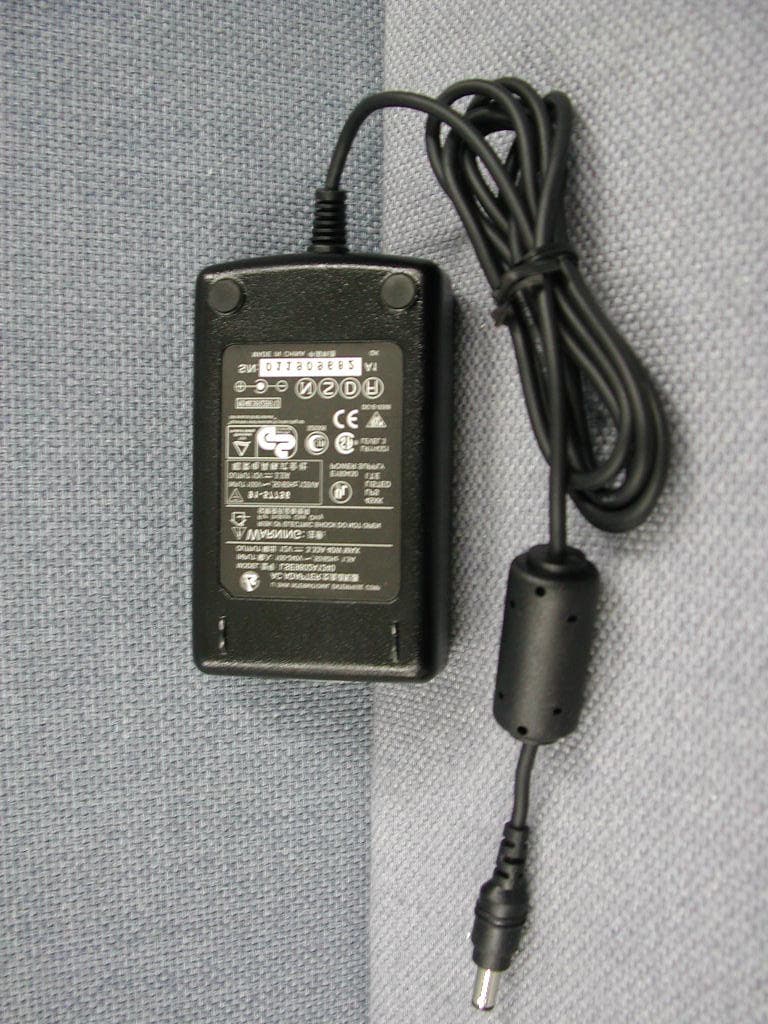 17-inch LCD Monitor - FCC ID PL4CT1701 - CORNEA TECHNOLOGY CO., LTD.