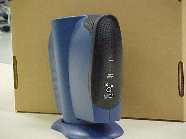 Wide CDMA WLL Subscriber Terminal - FCC ID POZ-CPE-0140A-000 - SOMA Networks, Inc.