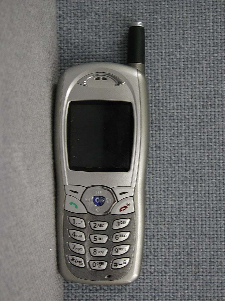 Tri-Mode Dual Band (AMPS/CDMA/PCS-CDMA) Phone - FCC ID PP4TX-60B - Pantech Co., Ltd.