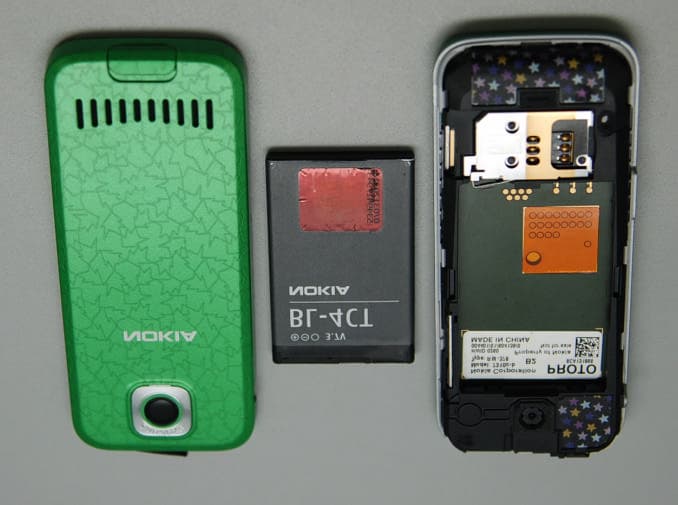 GSM 850/1800/1900 W/BT - FCC ID PPIRM-378 - Microsoft Corporation