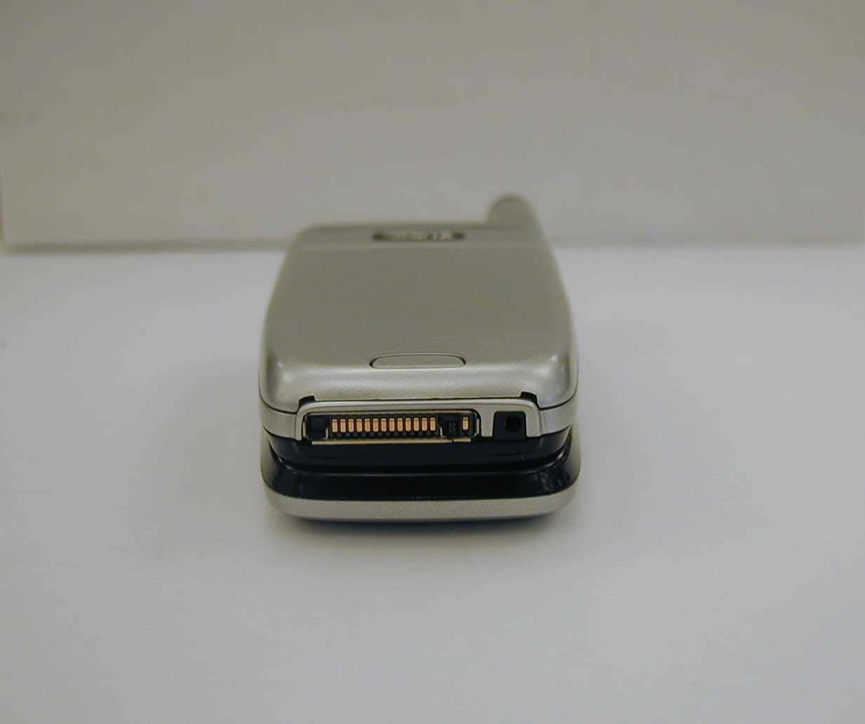 GSM 850/1800/1900 Cellular Telephone - FCC ID PPIRM-77XH - Microsoft Corporation
