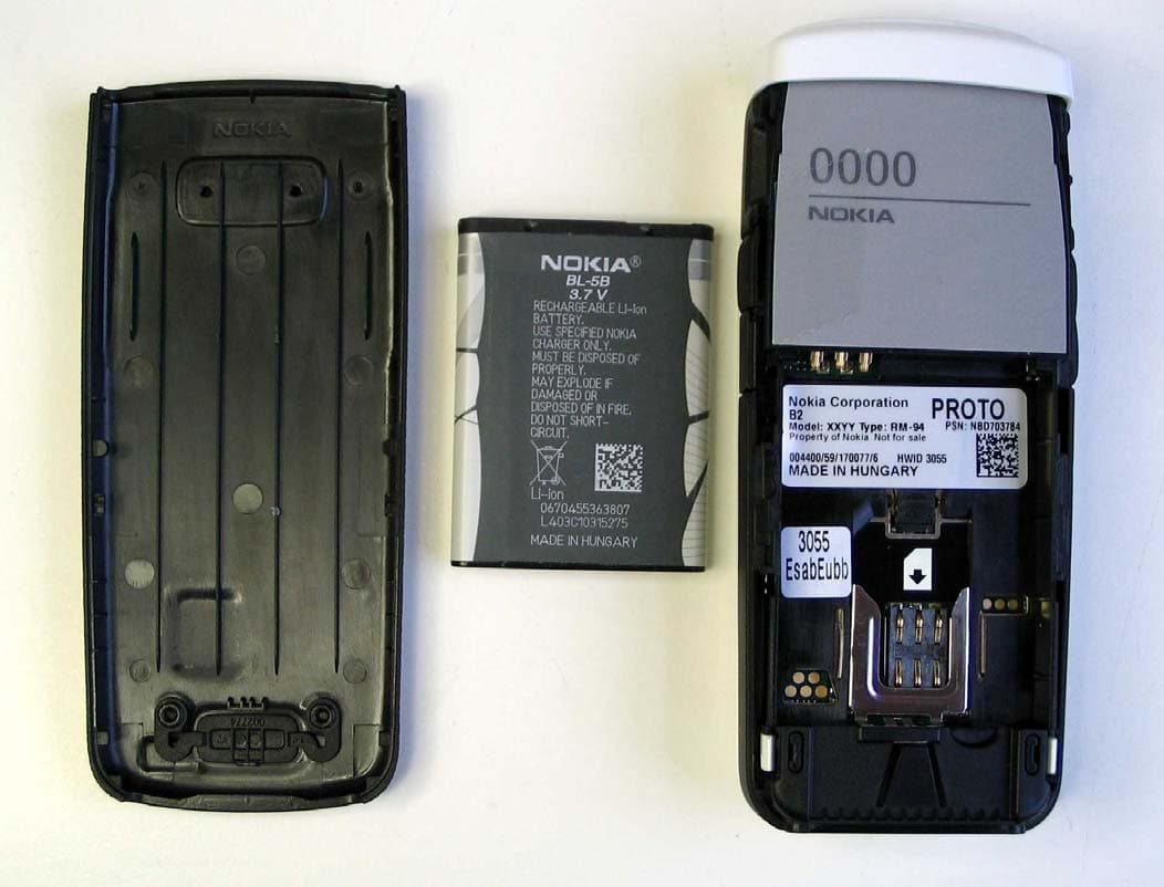 GSM 900/ 1800/ 1900 PCS phone with BT - FCC ID PPIRM-94 - Microsoft Corporation