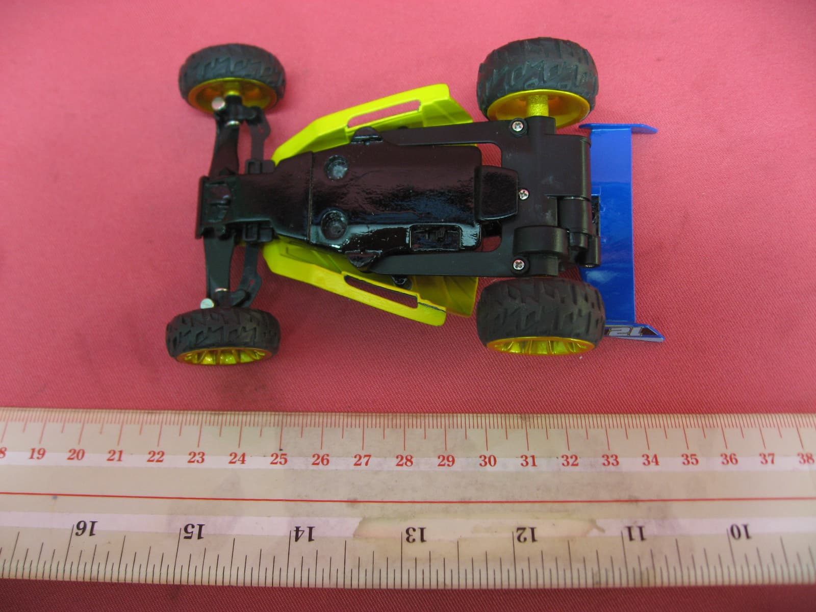 ARH XSM HyprRacrsProAst - FCC ID PQN20418RX2G4 - Spin Master Toys Far East Ltd.
