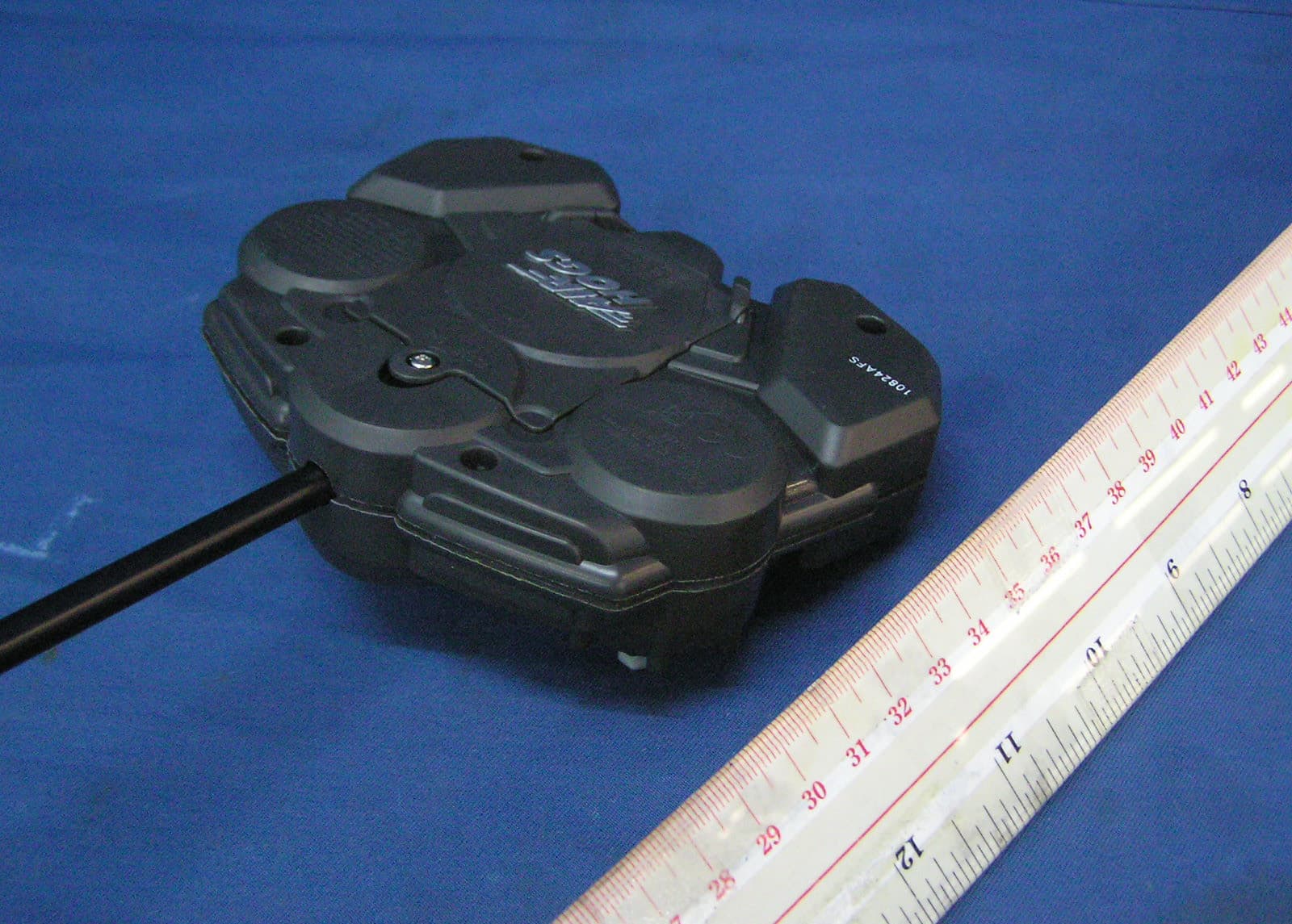 NASCAR 1/24TH RF - FCC ID PQN44422TX49MHZ - Spin Master Toys Far East Ltd.