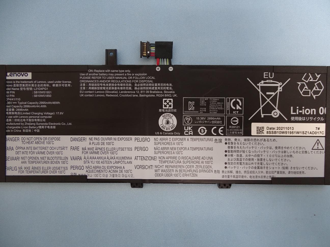 Notebook Computer - FCC ID PU5-TP00137BLF - Wistron Corporation