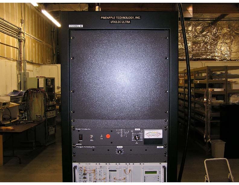 Analog 2.5 kW TV Transmitter - FCC ID PW2UTX2-5KULTRA - Pineapple Technology, Inc.