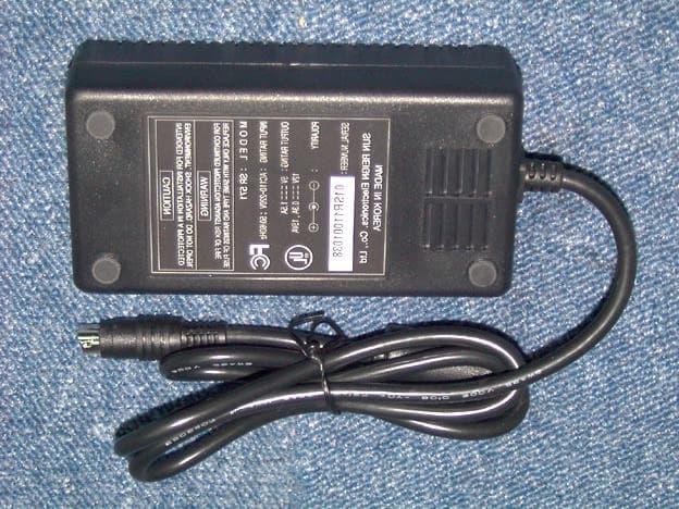 ADSL Modem - FCC ID PWV-WEL8010D - Wellink Corporation