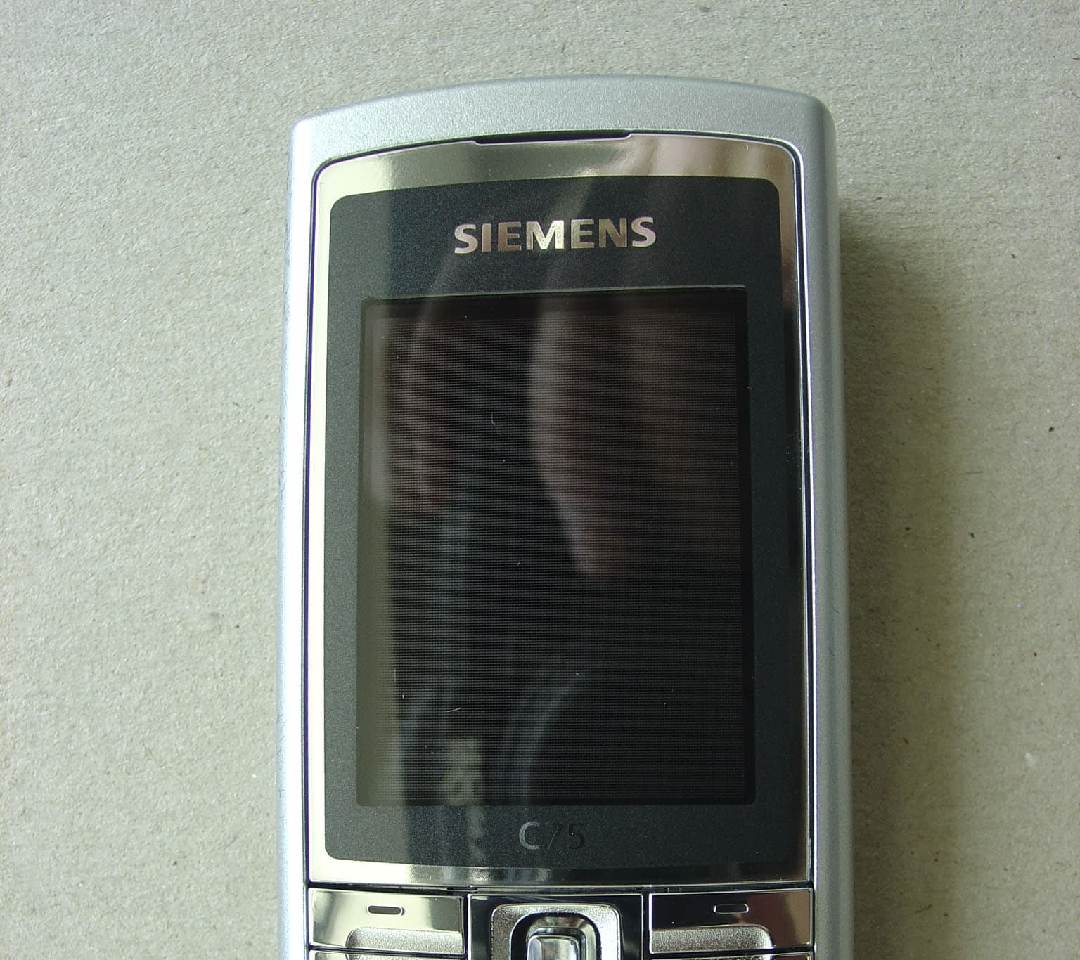 GSM 900/1800/1900 Mobile Phone - FCC ID PWX-C75 - BenQ Mobile GmbH & Co. OHG