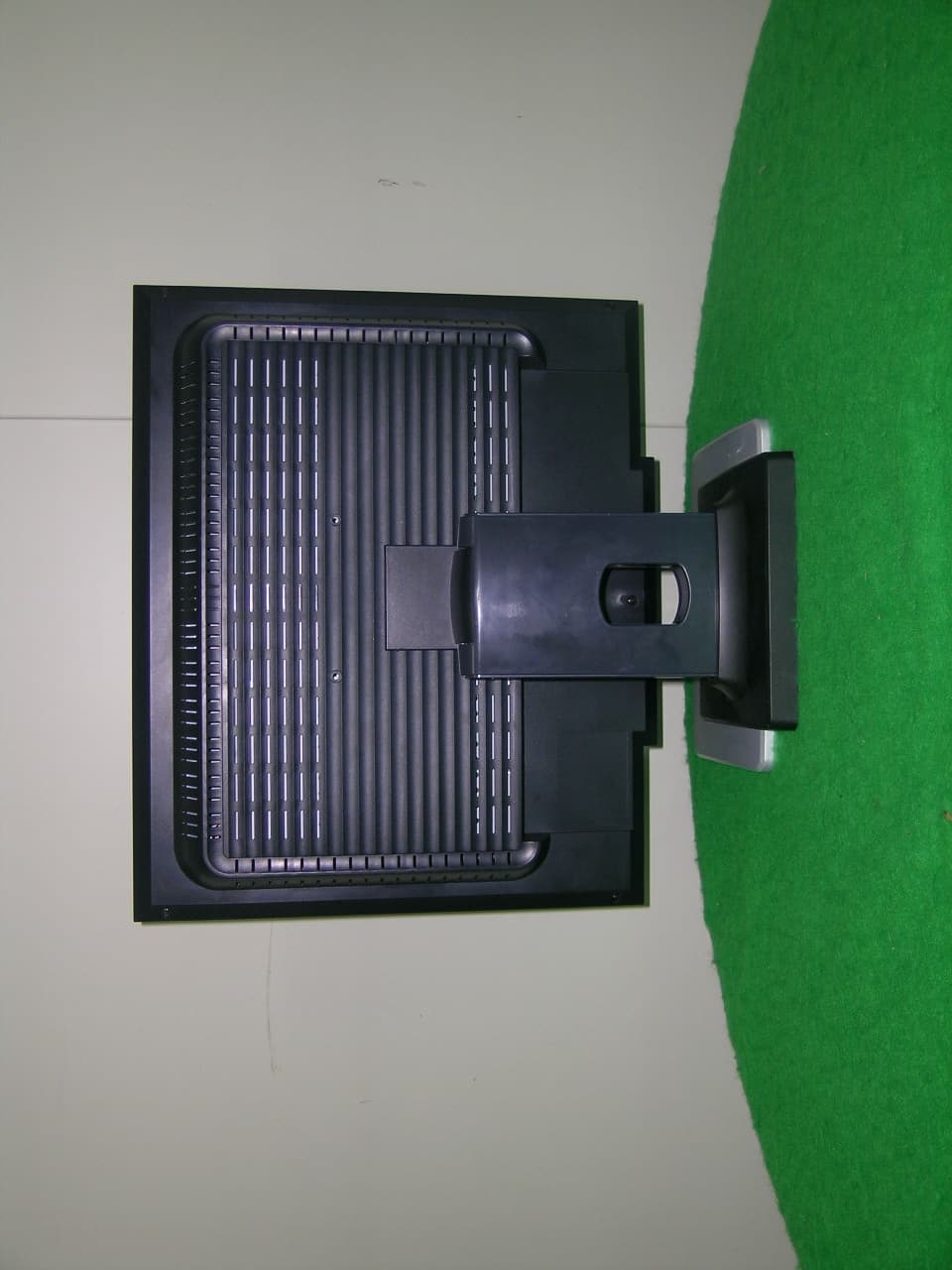 LCD MONITOR - FCC ID PXWHL900S - Wooyoung Telecom Co., Ltd.