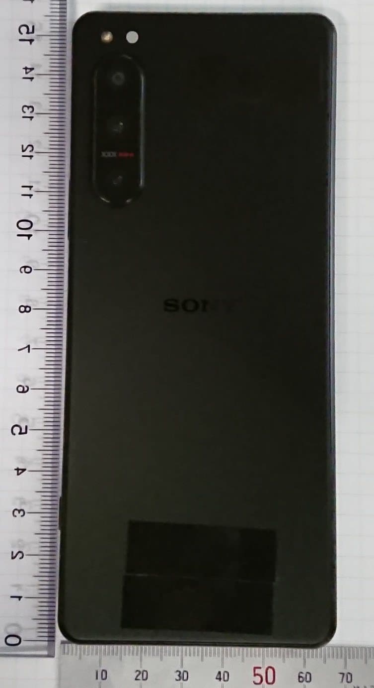 Portable Handset - FCC ID PY7-76056F - Sony Corporation