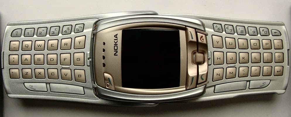 Nokia 6810 GSM Phone with Bluetooth - FCC ID PYARM-2 - Microsoft Corporation