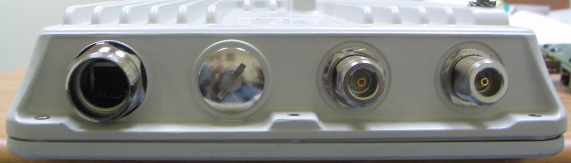 Outdoor radio unit operating in 5.8 GHz bands - FCC ID Q3KRW2058U - Radwin Ltd.